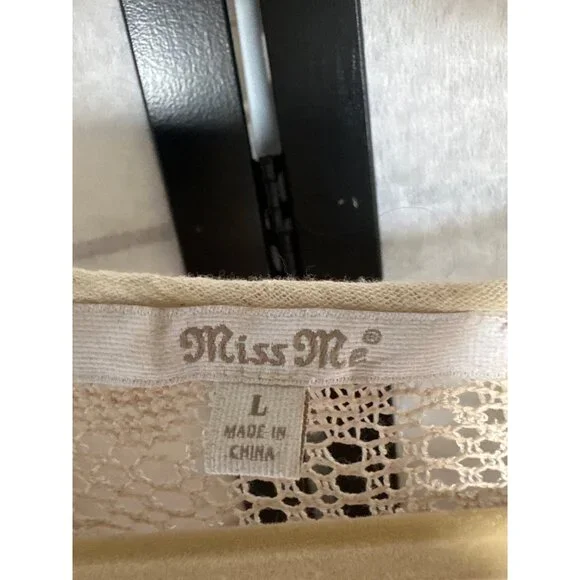 Miss Me Womens Large Beige Crochet Fringe Kimono BOHO Embroidered Details & Tass - Picture 2 of 7